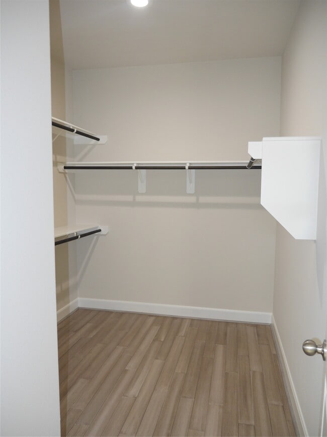 Building Photo - 1111 Sweet Corn Ct