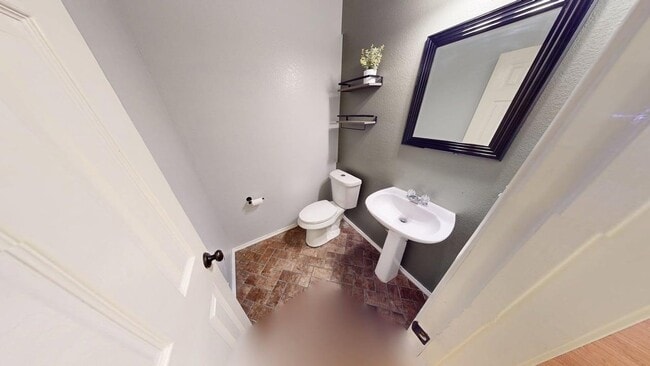 Building Photo - 6705 Rosita Oak Dr