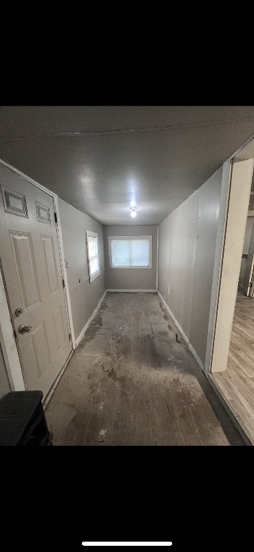 Building Photo - 417 N Linwood Ave