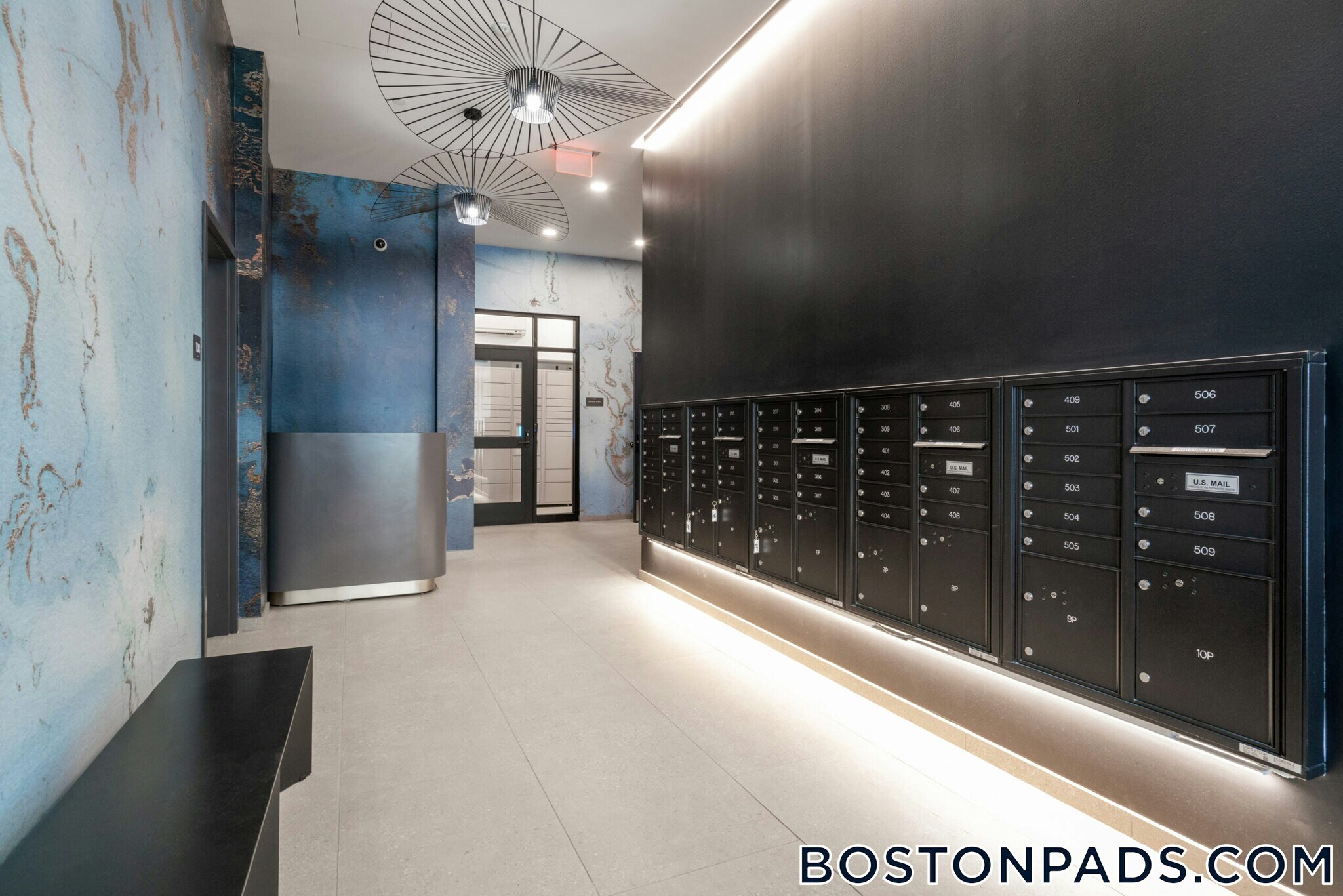 Building Photo - 100 Hemenway St