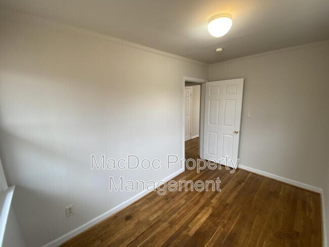 Building Photo - 11308 Gordon Rd