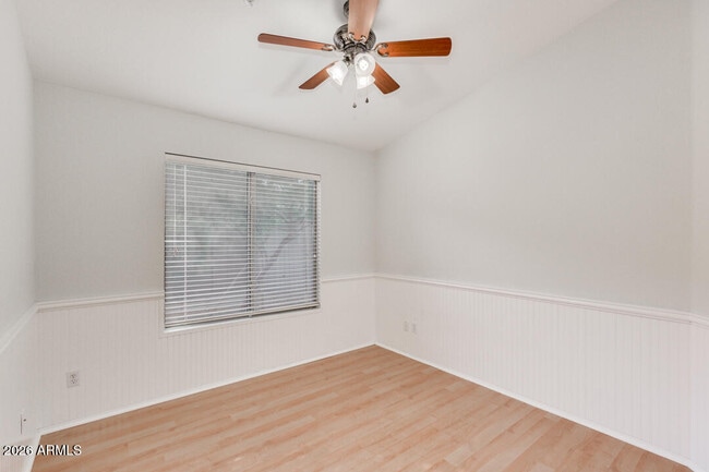 Building Photo - 10270 E Blanche Dr