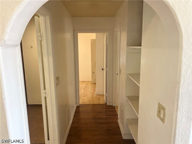 Building Photo - 446 San Bernardino St