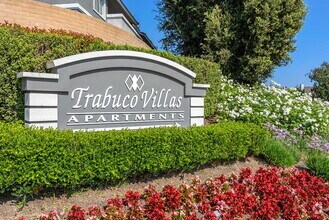 Building Photo - Trabuco Villas