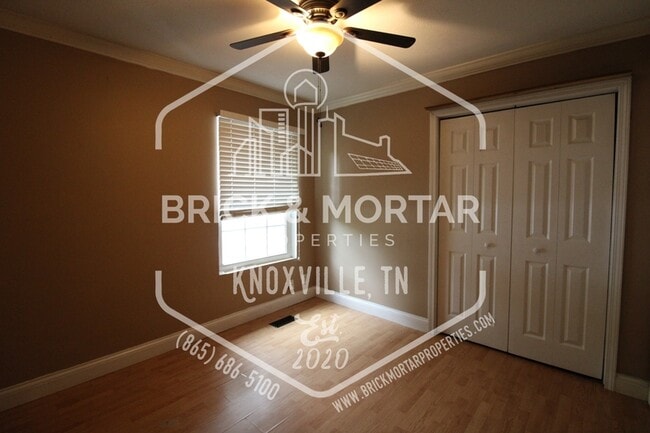 Building Photo - 1400 Mt Vista Dr