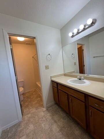 Building Photo - 347 Mickelson Ct