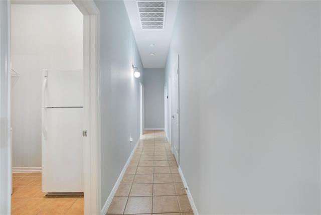 Building Photo - 12416 Water Oak Dr