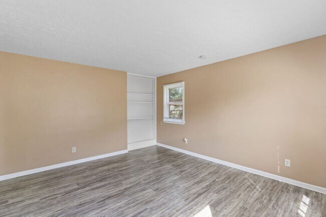 Building Photo - Welcome to your gorgeous new home!