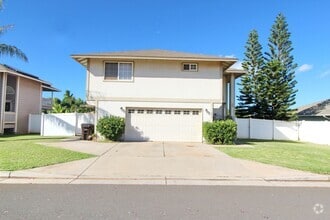 Building Photo - Malimali Street home with garage, fenced y...