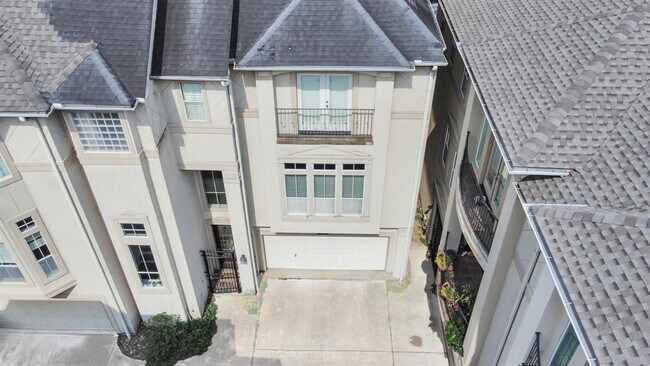 Building Photo - 4514 Rose St