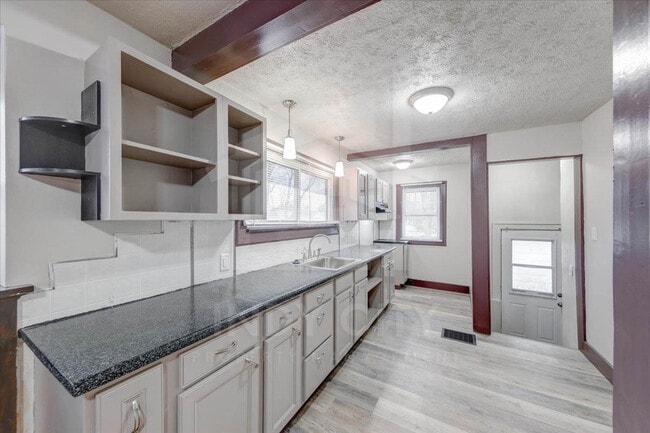 Building Photo - 5617 East 21st St