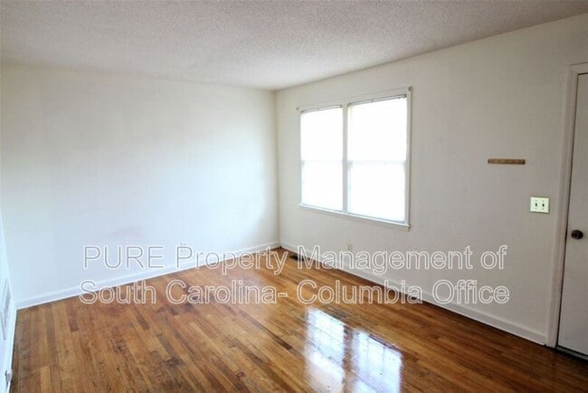 Building Photo - 1217 Faraway Dr