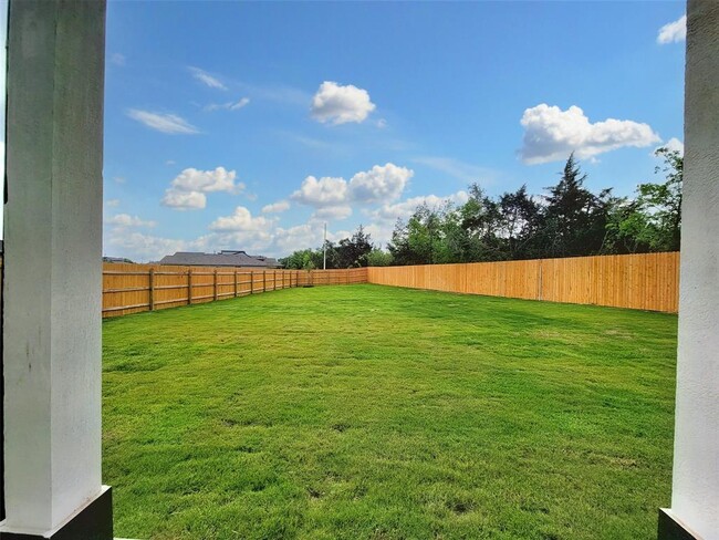 Building Photo - 7501 Wheatgrass Path