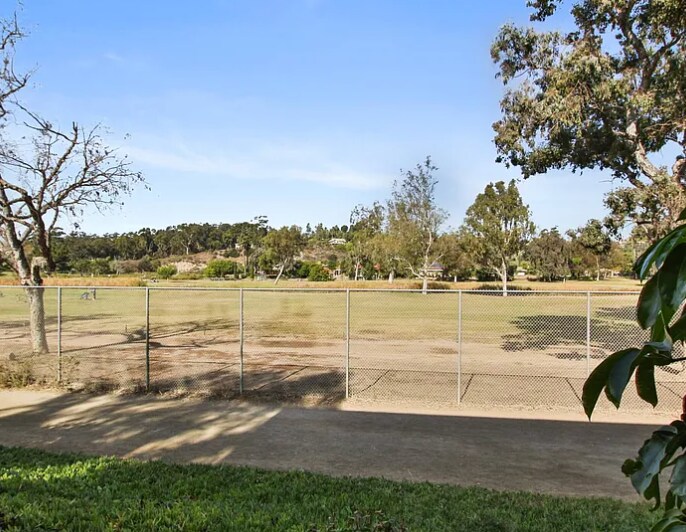 Building Photo - 4095 Bonita Rd