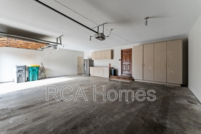 Building Photo - 8820 W 46th St