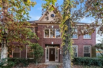 Building Photo - 5111 Natural Bridge Dr