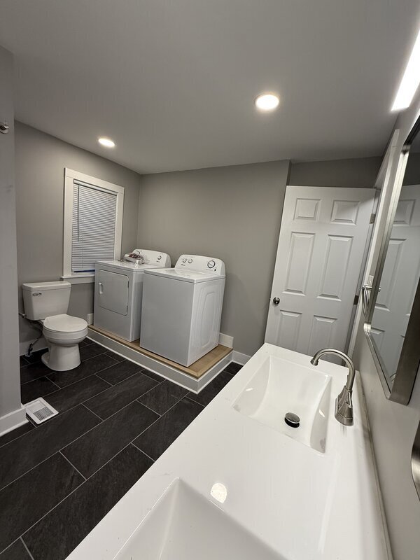 Building Photo - 207 Southwood Ave