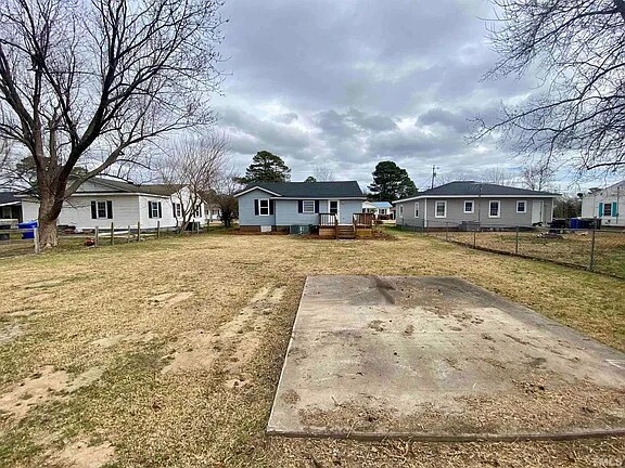 Building Photo - 113 Carolina Ave