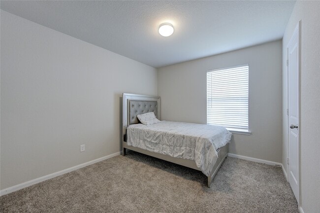 Building Photo - 29623 Stanley Canyon Ln