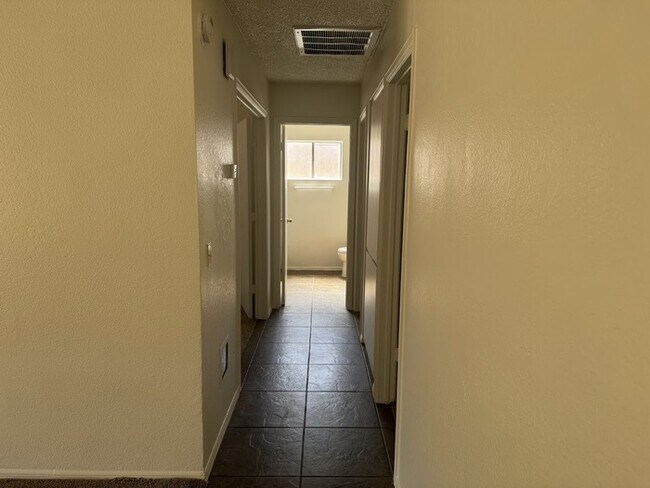 Building Photo - North Phoenix