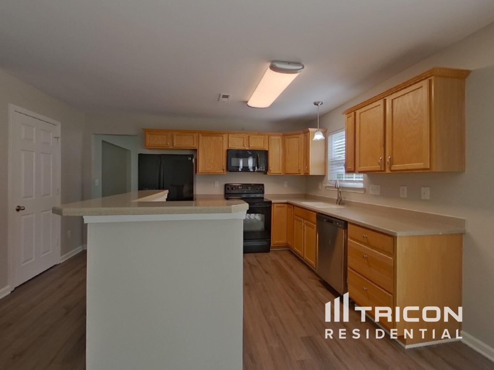Building Photo - 2496 Ivy Creek Frd