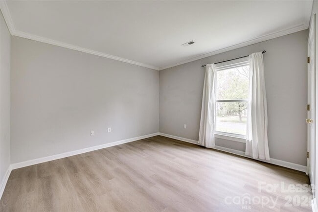 Building Photo - 7324 Killingdeer Ln