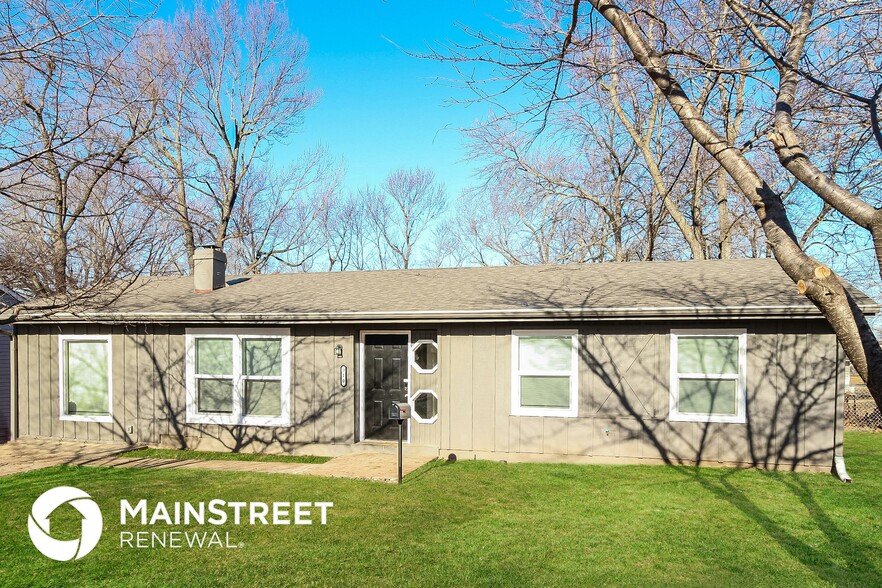 Primary Photo - 310 Prairie Ln