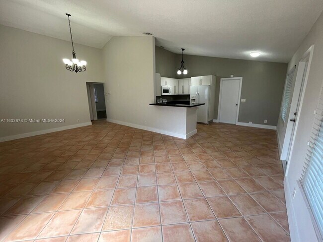 Building Photo - 15972 E Wind Cir