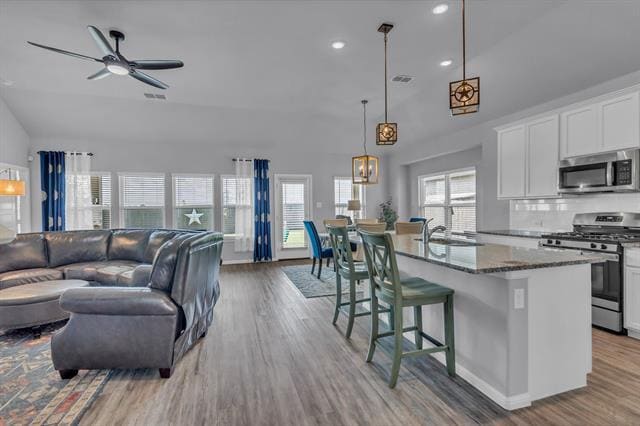 Building Photo - 6938 Prairieside Trl