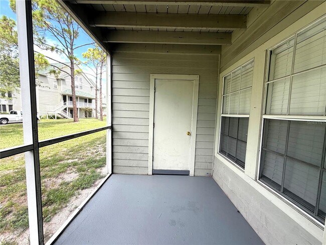 Building Photo - 6016 Westgate Dr