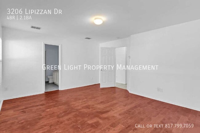 Building Photo - 3206 Lipizzan Dr