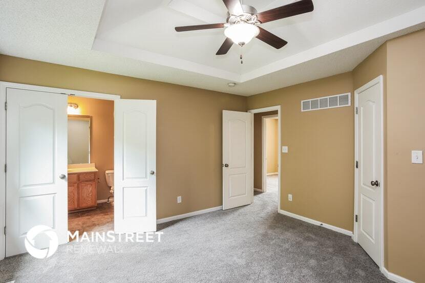 Building Photo - 8720 NE 116th St