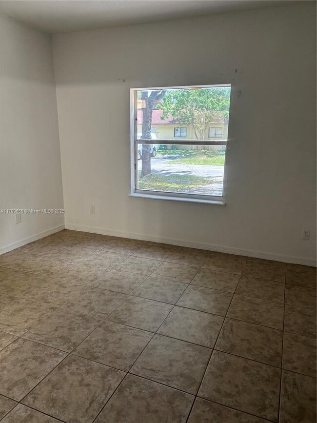 Building Photo - 28442 SW 141st Pl