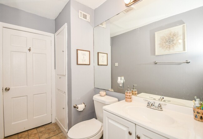 Building Photo - 3912 Childress St