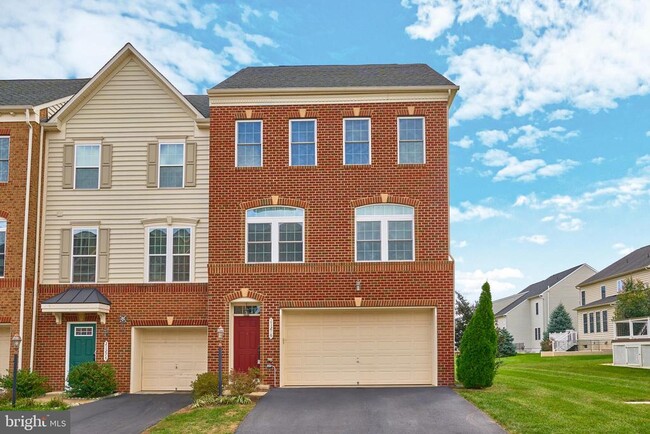 Building Photo - 21276 Hyrst Grove Terrace