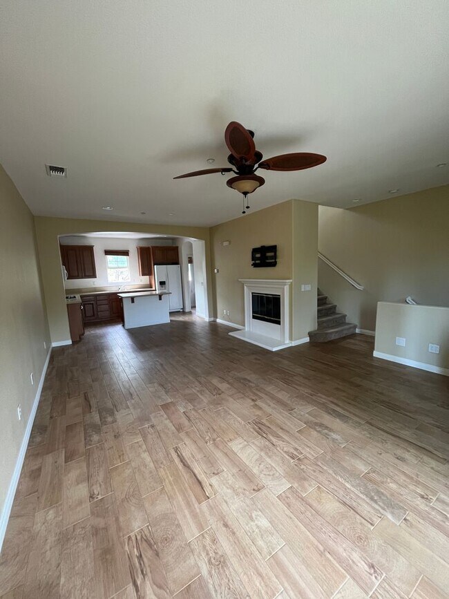Building Photo - 2544 Escala Cir