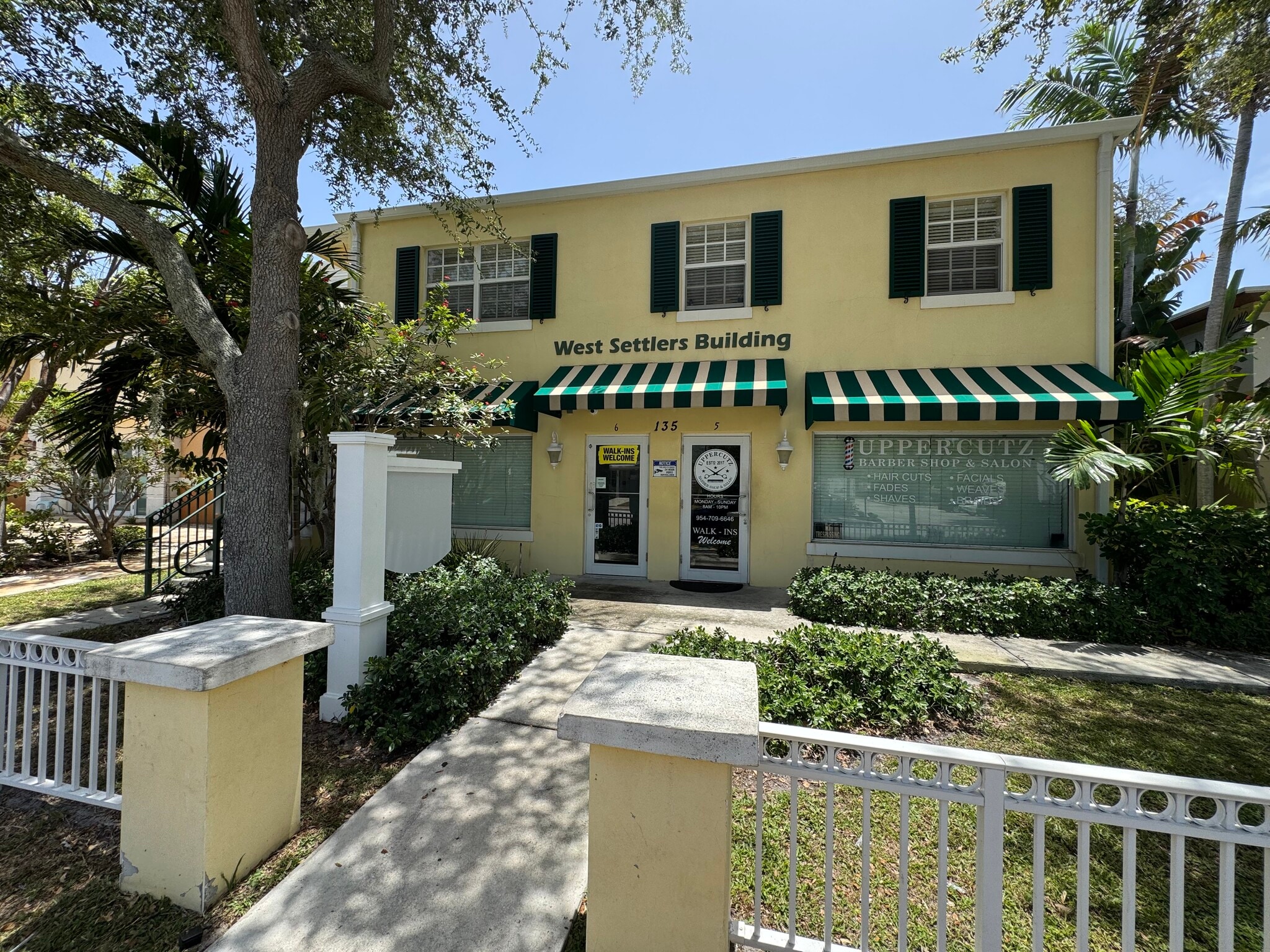 Building Photo - 135 NW 5th Ave