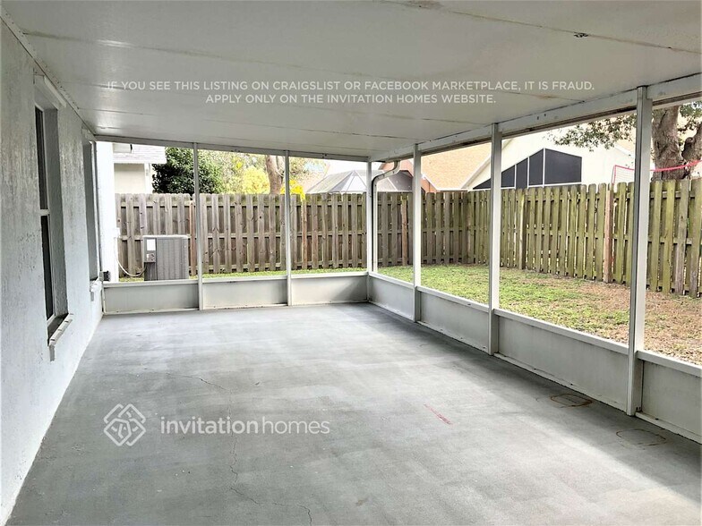 Building Photo - 6711 Fawn Ridge Dr