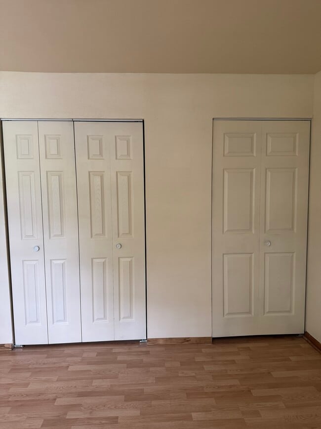 Building Photo - 3737 E Karstens Dr