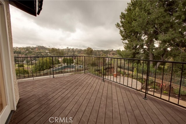 Building Photo - 26081 Via Viento