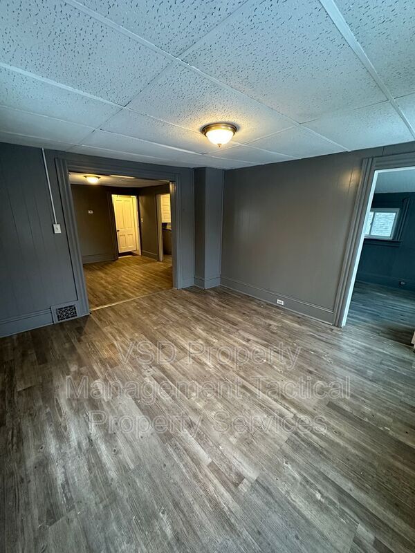 Building Photo - 2180 W 83rd St