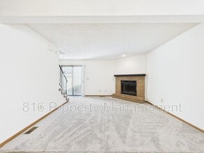 Building Photo - 3517-3523 NE Independence Ave -