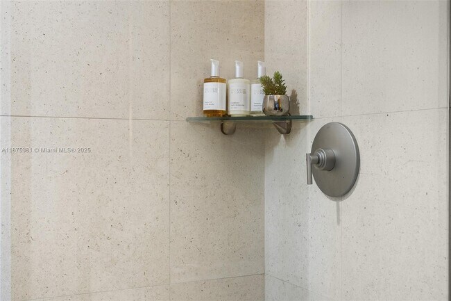 Building Photo - 6801 Collins Ave