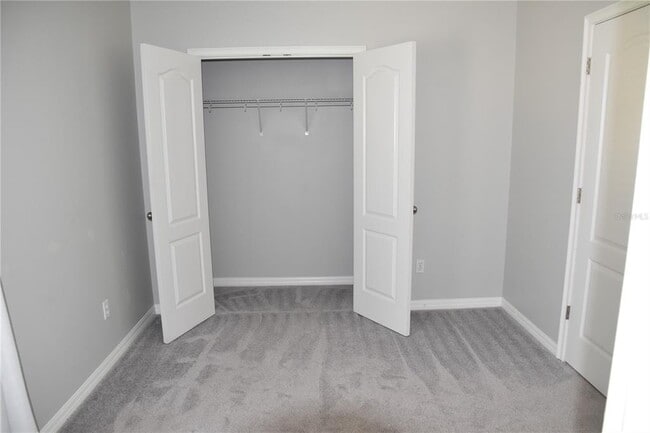 Building Photo - 12964 Emersondale Ave