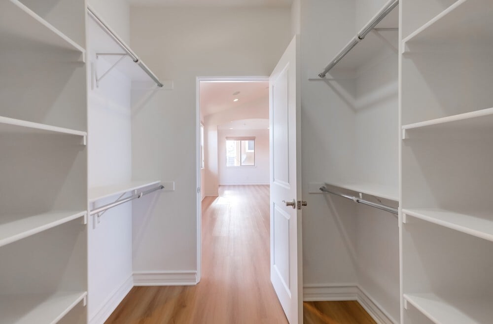 Building Photo - 1902 Marshallfield Ln