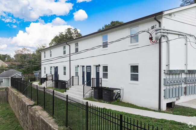 Alternate Building Photo - 605 Paines Ave NW