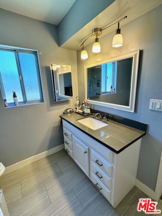 Building Photo - 12955 Riverside Dr