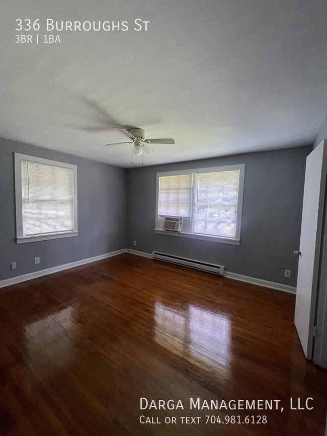 Building Photo - 336 Burroughs St