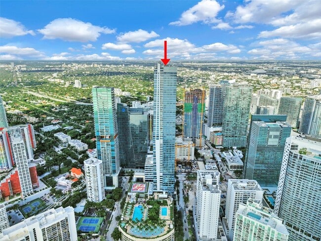 Building Photo - 1435 Brickell Ave