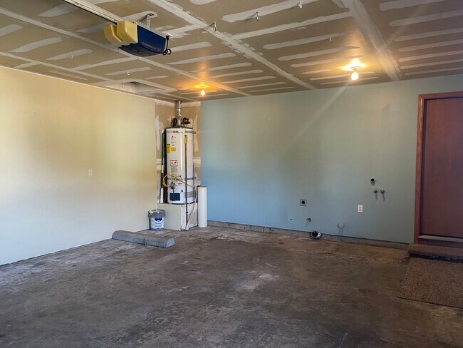 Building Photo - 3070 Shamberger Ct